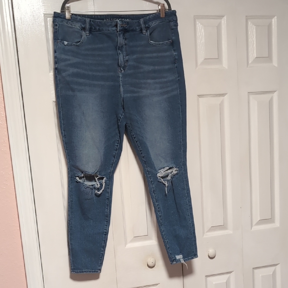 American Eagle Outfitters Women's Blue Ripped Skinny Jeans